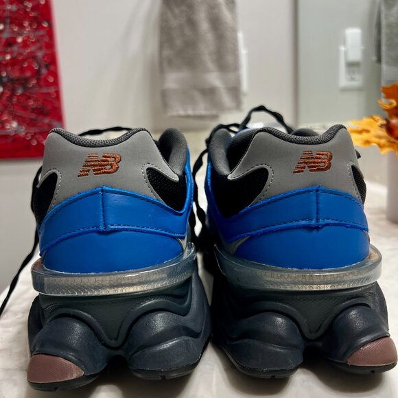New Balance 9060 (Blue Agate/Black) SZ:11 (Pre-Owned) - Picture 3 of 8